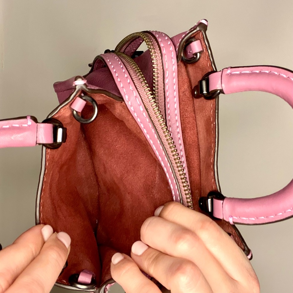 🌸 Coach Rogue 17 Crossbody in Rose Pink 🌸 - Picture 9 of 12
